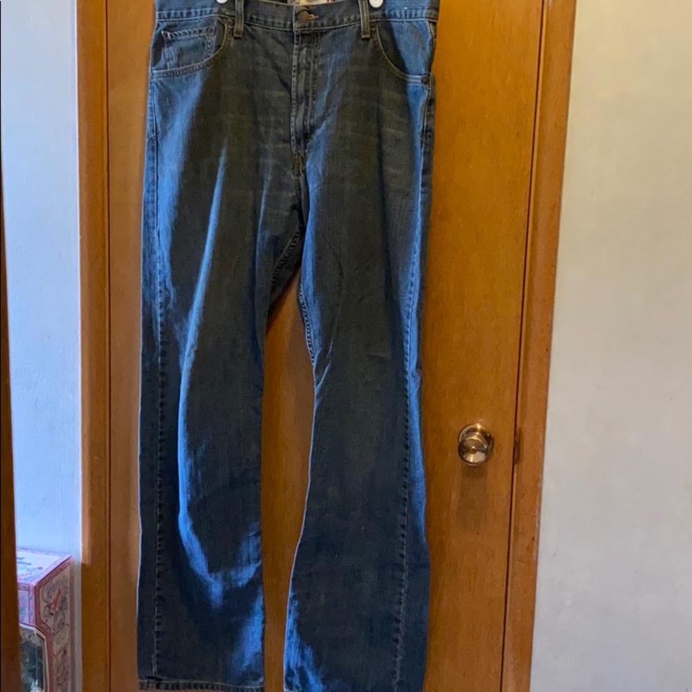 New men’s Levi jeans